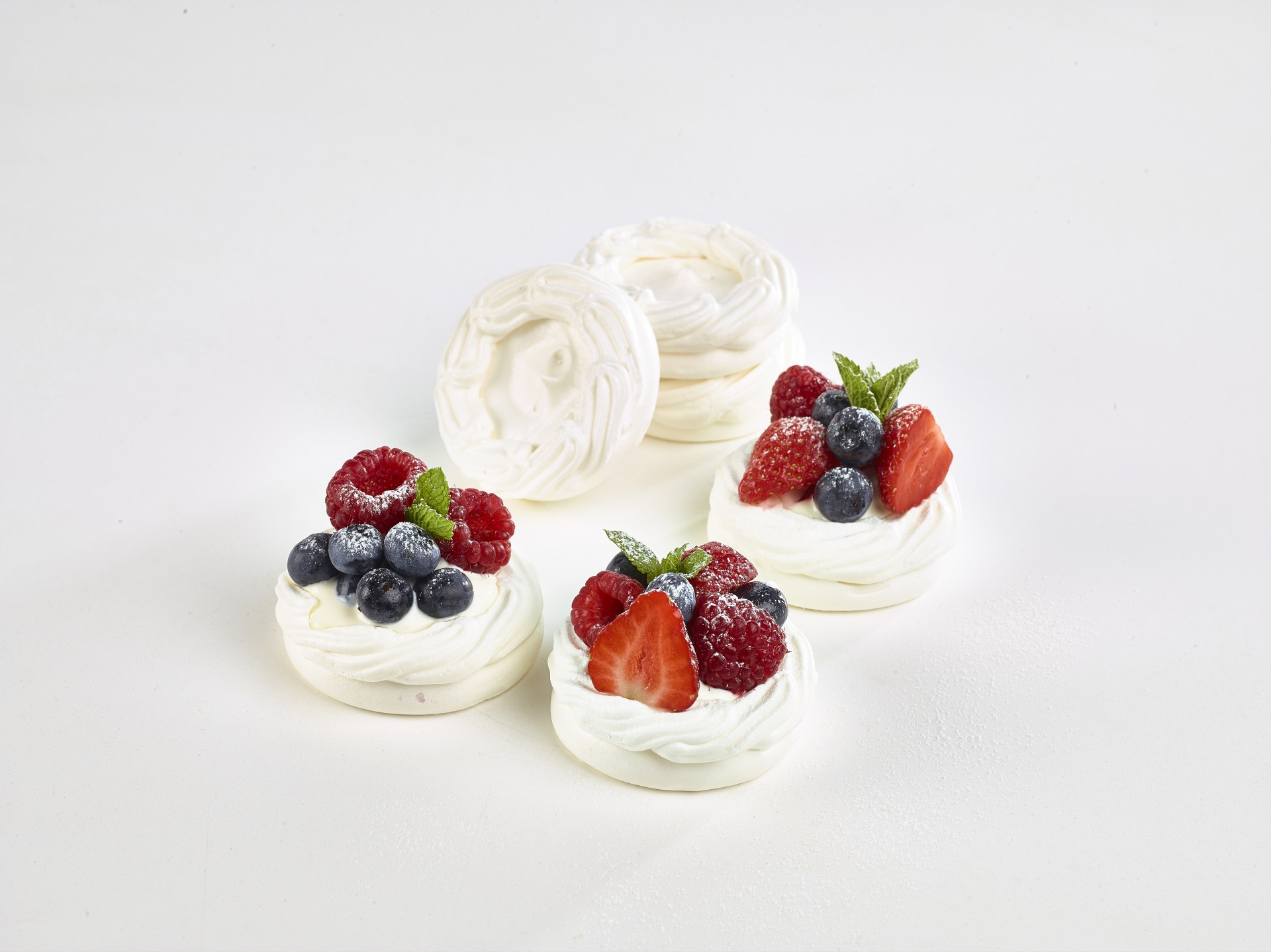 Bulk Buy Meringue Nests Wholesale KFF