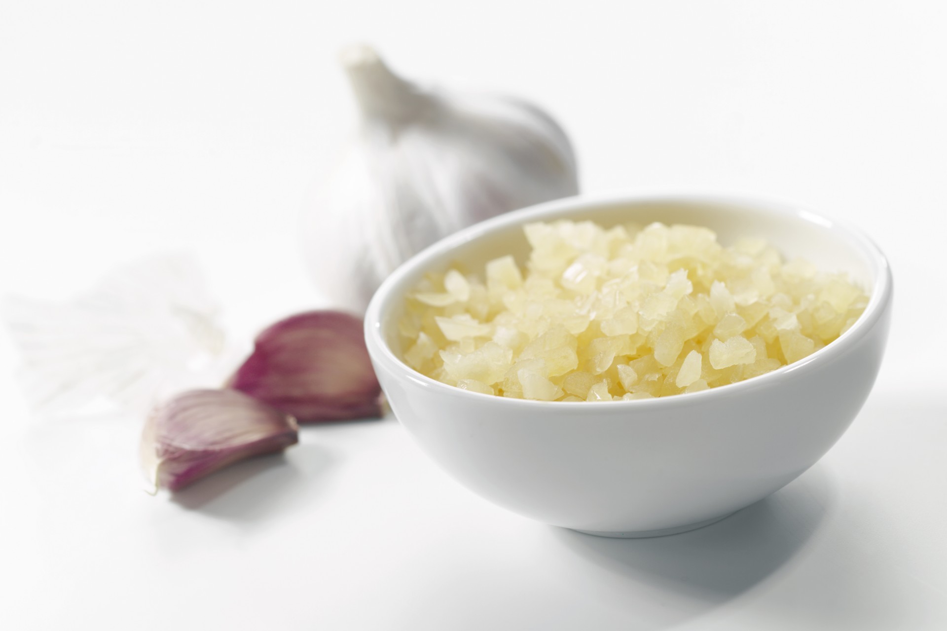 Bulk Buy GREENS Chopped Garlic Wholesale KFF