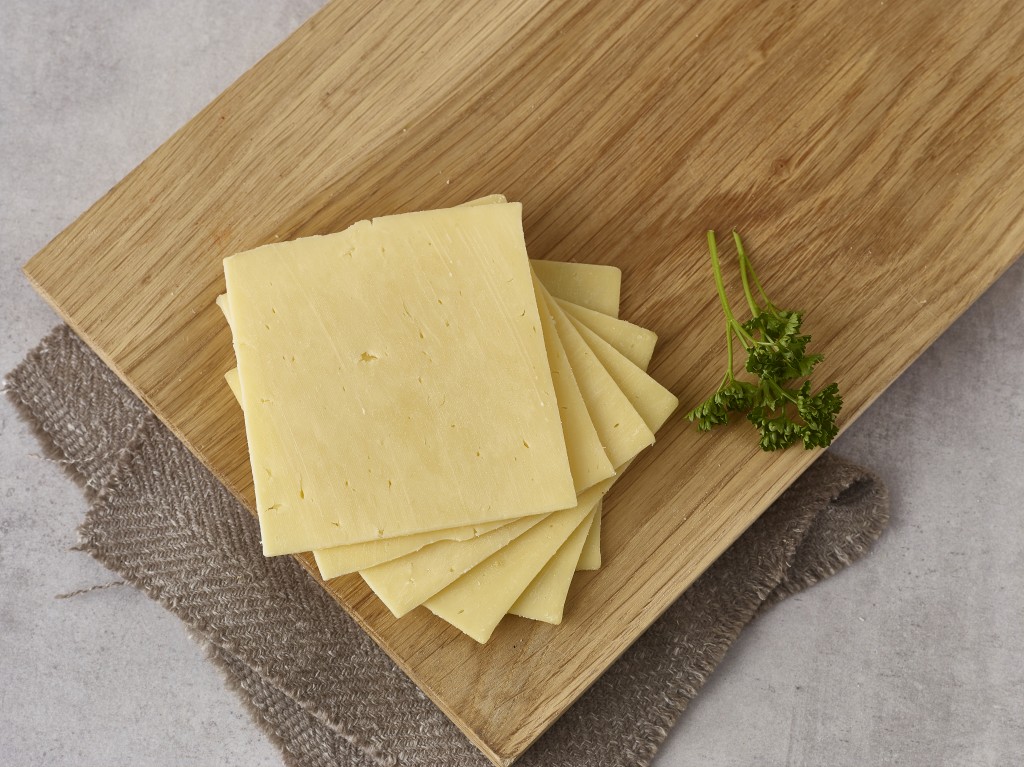 Mature Cheddar Slices