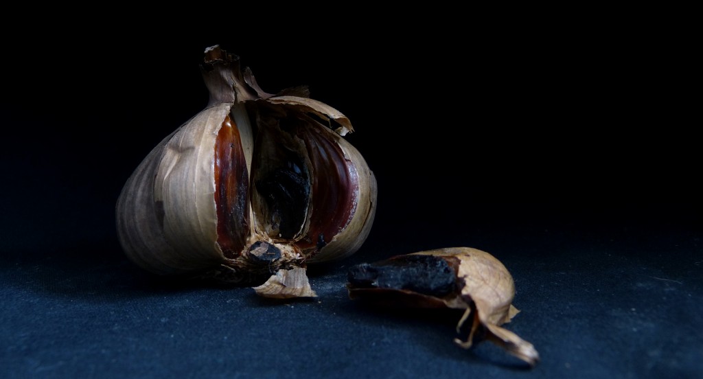 Black Garlic Bulbs