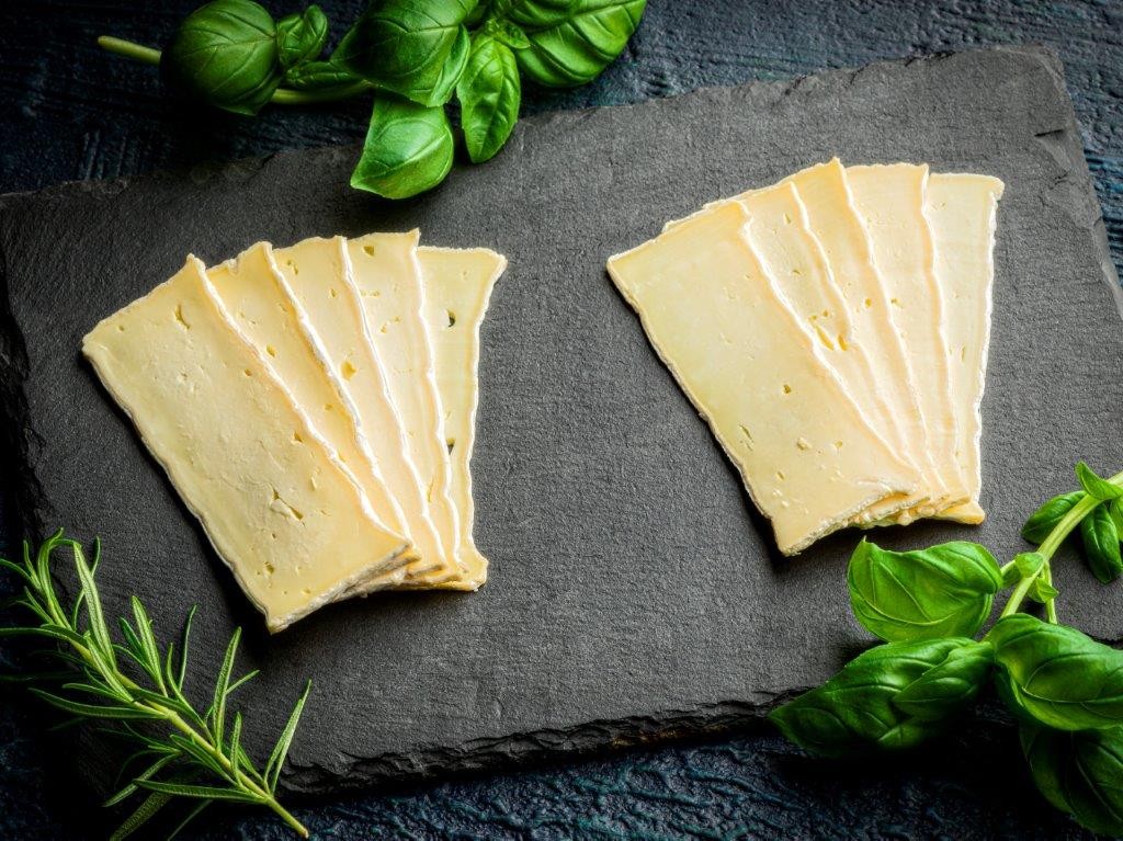 IQF Soft Cheese (Brie) Slices 15g