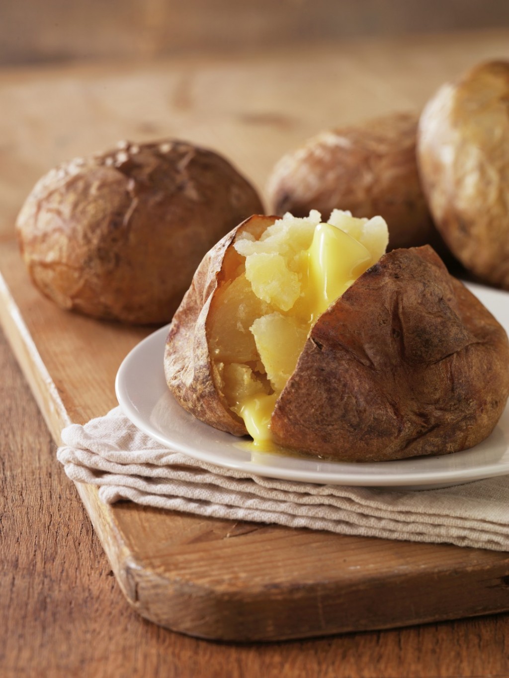Extra Large Jacket Potatoes 280-370g