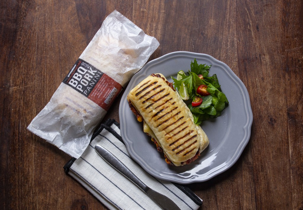 THE INVISIBLE CHEF BBQ Pulled Pork Panini