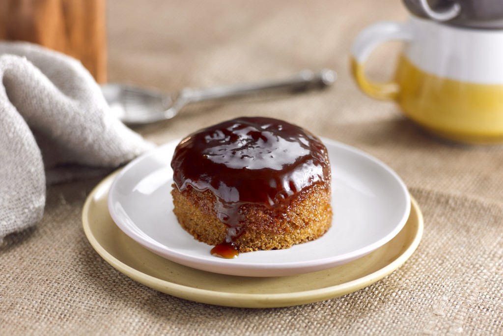 THE HANDMADE CAKE COMPANY Sticky Toffee Pudding