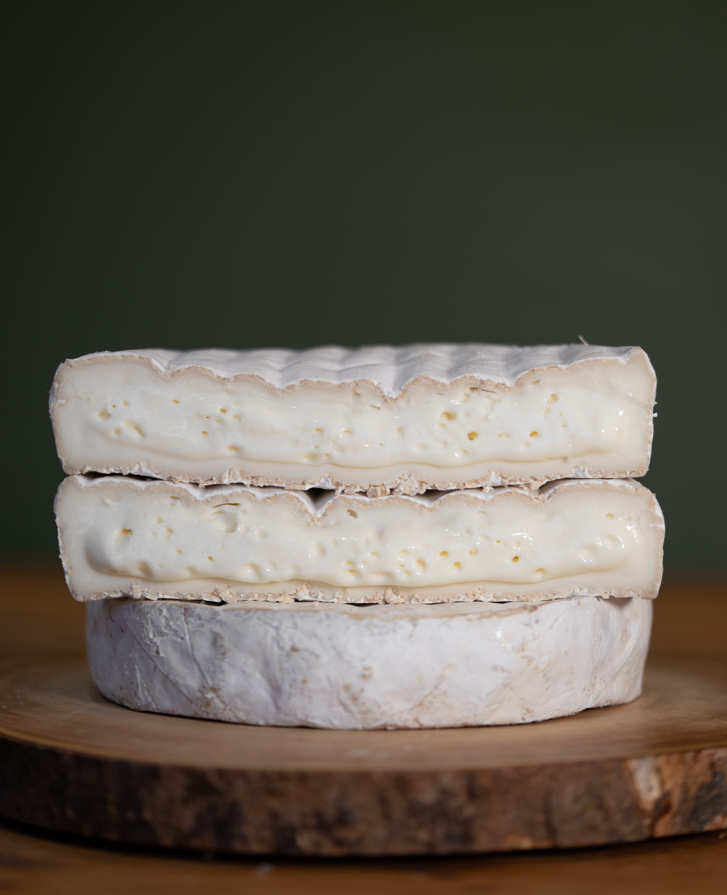 VILLAGE MAID Wigmore Semi-Soft British Cheese