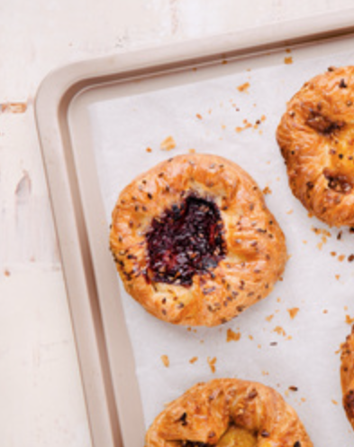 BRIDOR Cherry & Flax Seed Vegan Crown
