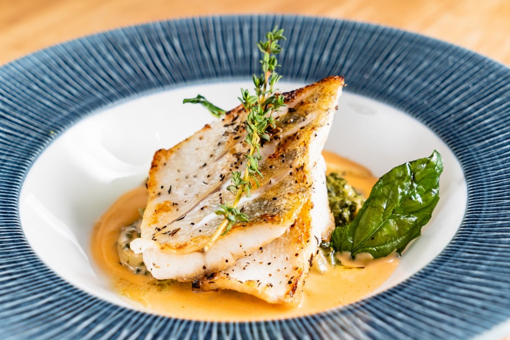 Cod Fillets Skinless & Boneless (6/7oz)