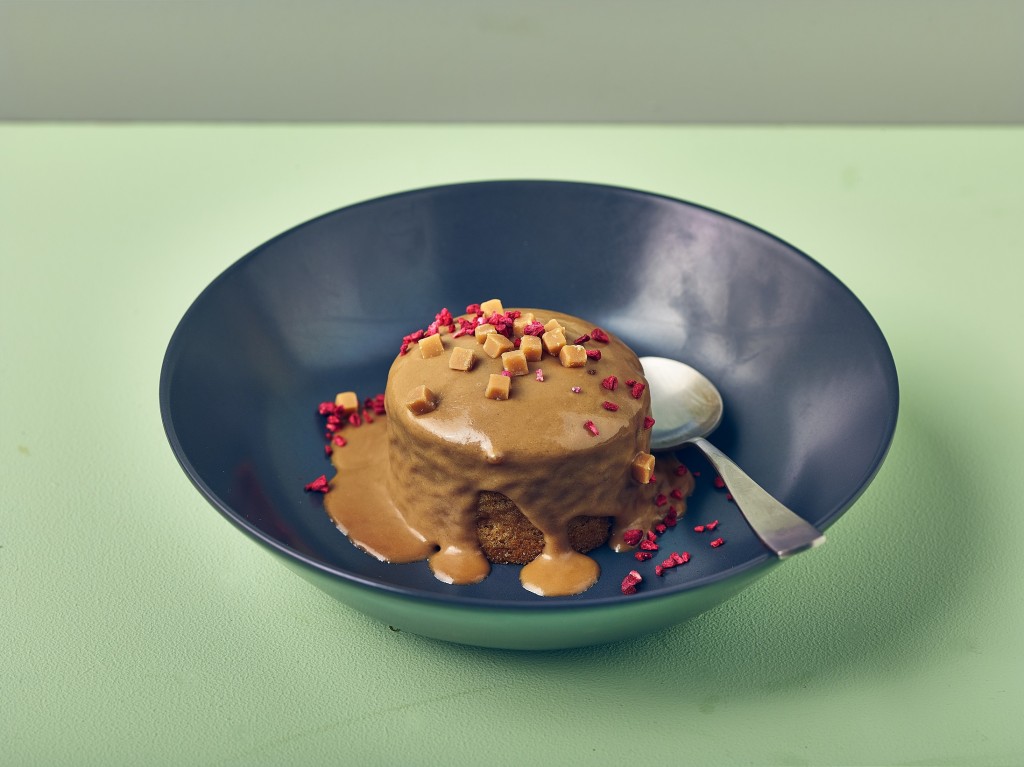 EATONS PATISSERIE Individual Sticky Toffee Pudding