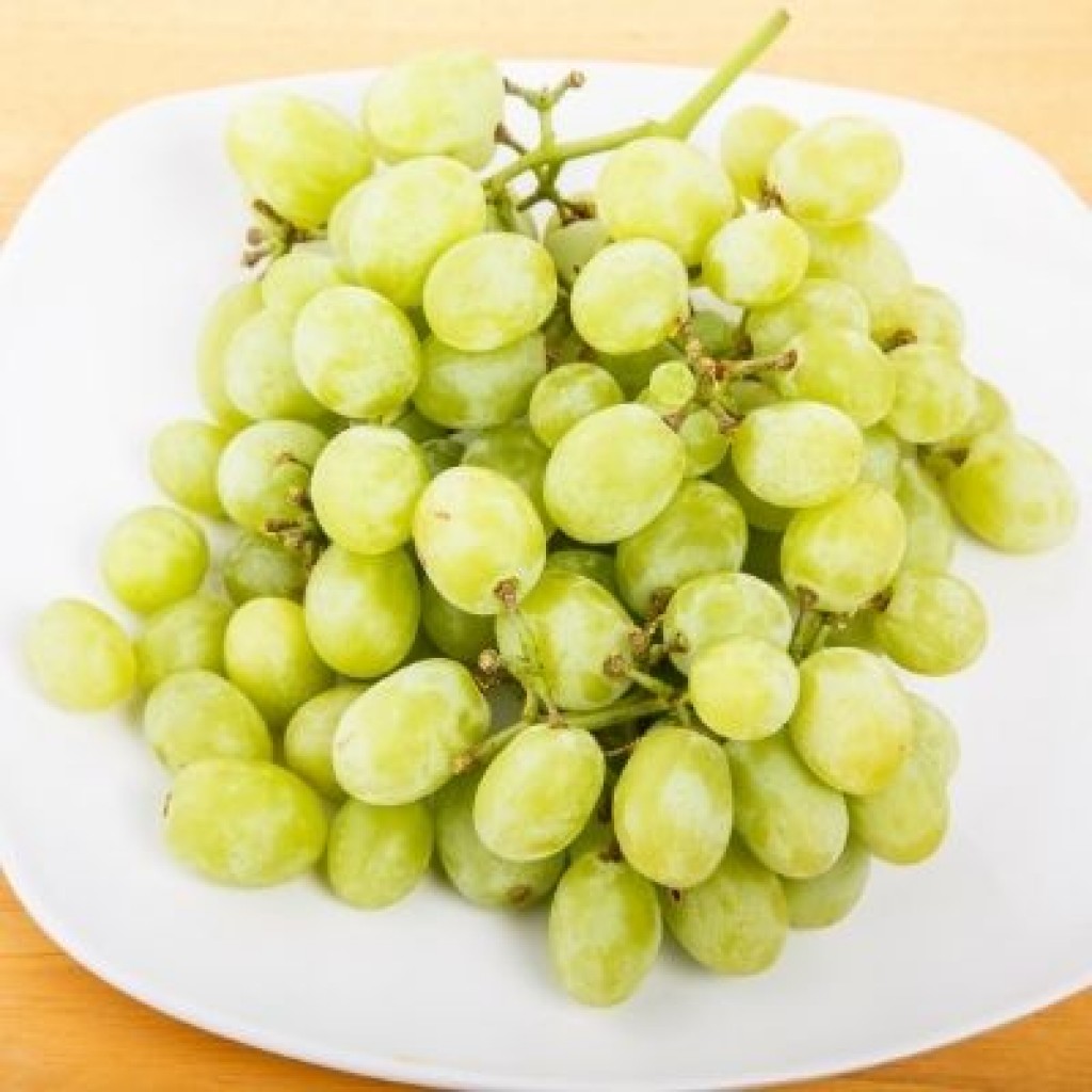 White Seedless Grapes