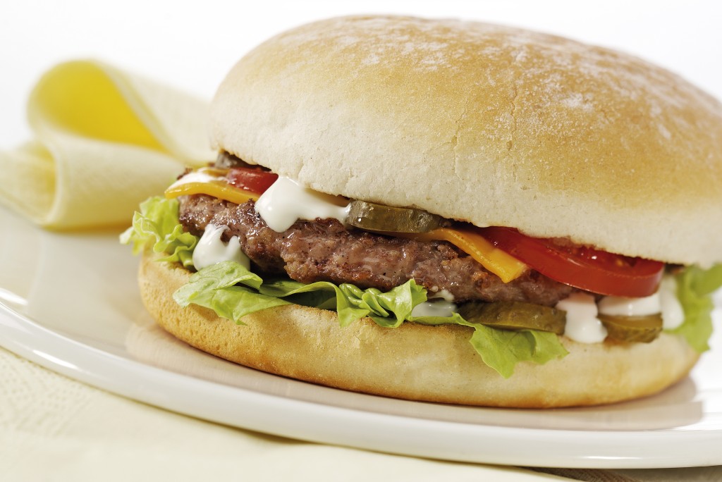100% Beefburgers with Seasoning - Scored (6oz)