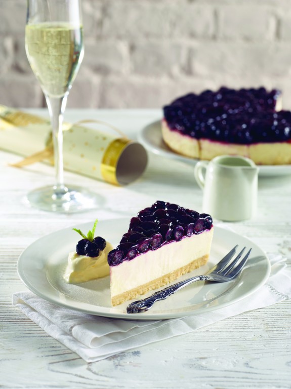 SIDOLI Gluten Free Blackcurrant & Prosecco Cheesecake