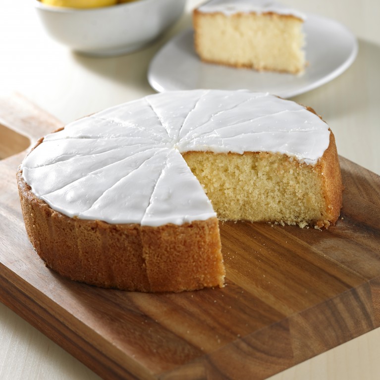 HANDMADE CAKE COMPANY Iced Lemon Drizzle Cake