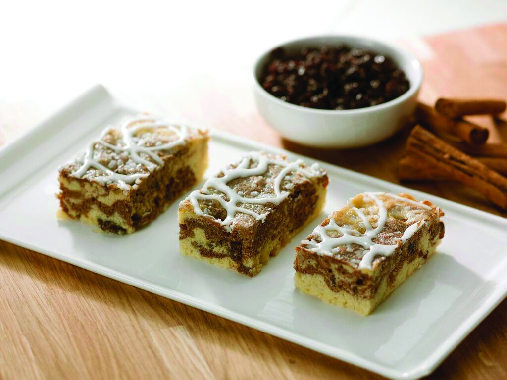 HANDMADE CAKE COMPANY Cinnamon Swirl Slice
