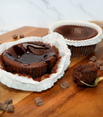 RHOKETT Individual Chocolate Basque Cheesecake