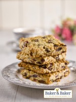 BAKER & BAKER Fruit Flapjacks